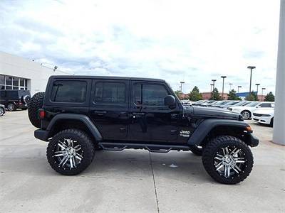 2018 JEEP WRANGLER UNLIMITED SPORT- LIFTED RIMS AND TIRES!! ONLY 4K MI for sale in Norman, OK – photo 2