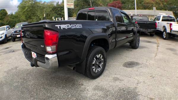 2016 Toyota Tacoma TRD Offroad offroad Black for sale in Dudley, RI – photo 8