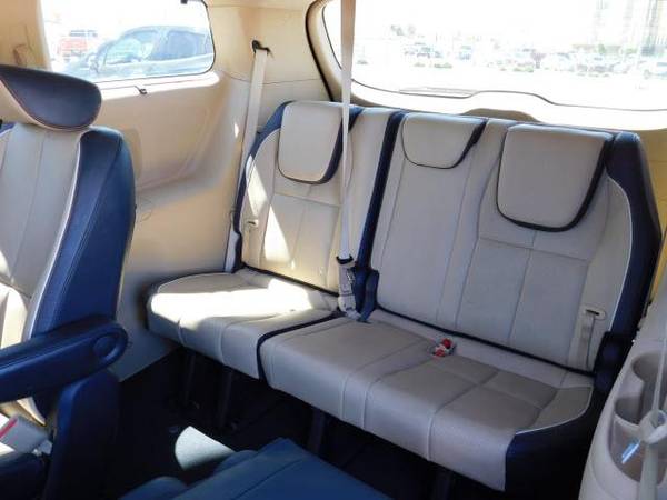 2015 Kia Sedona SX hatchback Burgundy for sale in El Paso, TX – photo 11