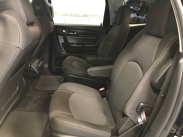 2017 CHEVROLET TRAVERSE LT 33,549 ORIGINAL MILES!! 1 OWNER!! 3RD ROW!! for sale in Norman, TX – photo 14