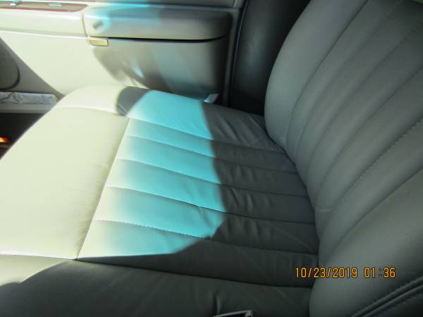2004 Lincoln Town Car for sale in Pittsburgh, PA – photo 18