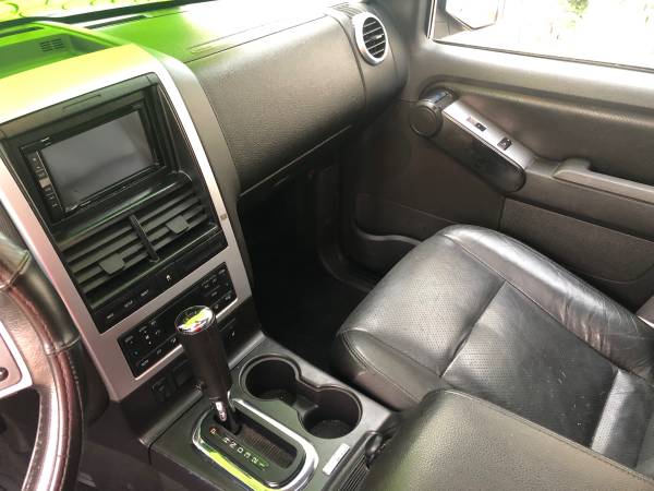 2008 mercury mountaineer fully loaden for sale in STATEN ISLAND, NY – photo 10