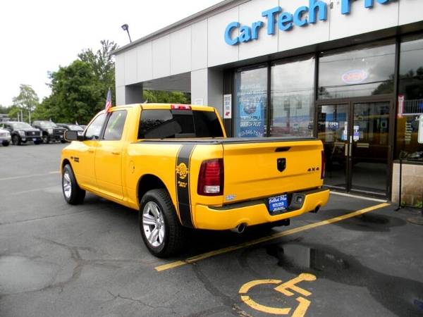 2016 RAM 1500 CREW CAB 4WD 5 7L V8 HEMI POWERED RUMBLE BEE - cars & for sale in Plaistow, MA – photo 8