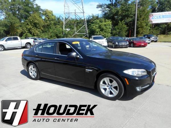 2012 BMW 5 Series 4dr Sdn 528i xDrive AWD - - by for sale in Marion, IA