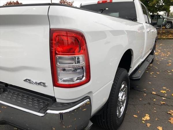 2019 RAM 2500 Diesel 4x4 4WD Truck Dodge Big Horn Big Horn Crew Cab 8 for sale in Milwaukie, OR – photo 7