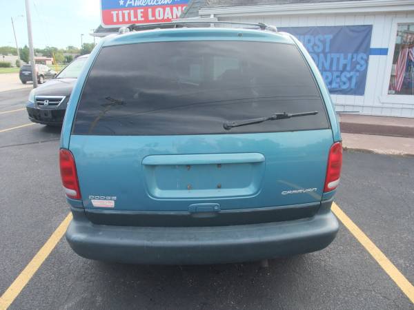 1996 Dodge Caravan (Reduced) for sale in Kimberly, WI – photo 2