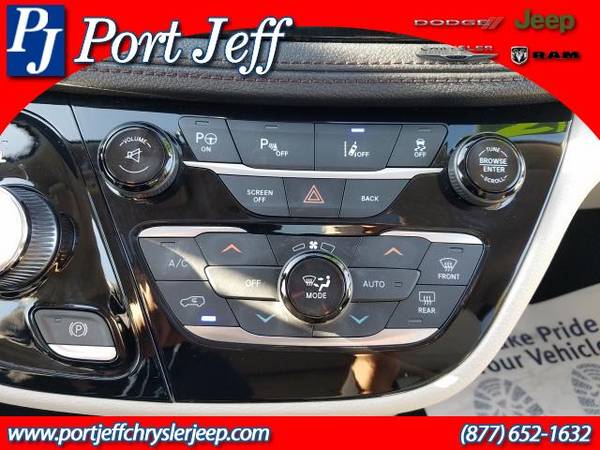 2017 Chrysler Pacifica - Call for sale in PORT JEFFERSON STATION, NY – photo 18