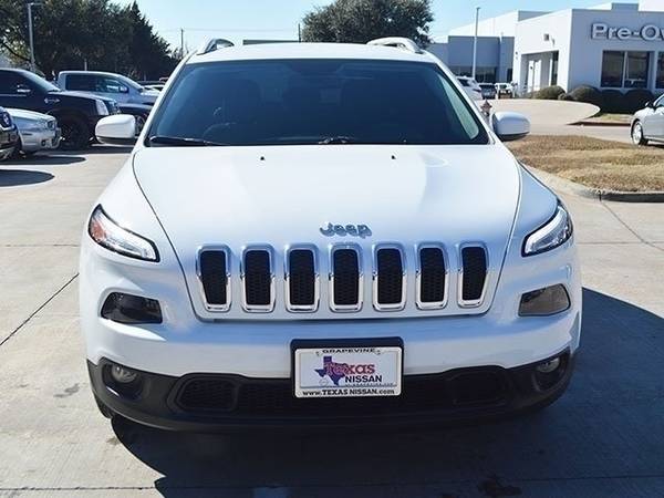 2016 Jeep Cherokee Latitude - - by dealer - vehicle for sale in GRAPEVINE, TX – photo 4