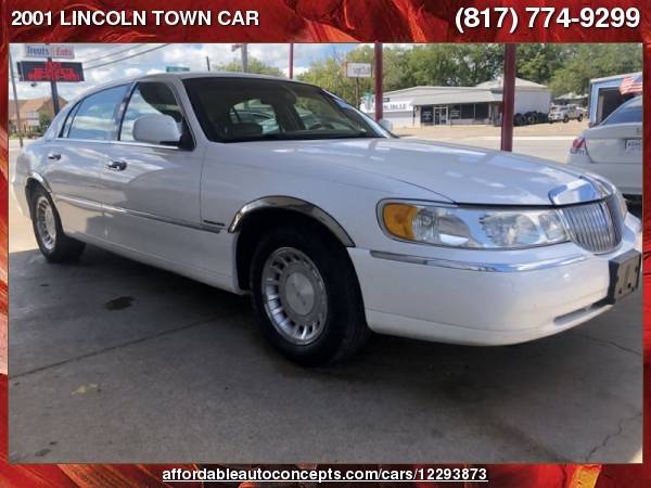 2001 LINCOLN TOWN CAR SIGNATURE for sale in Cleburne, TX – photo 3