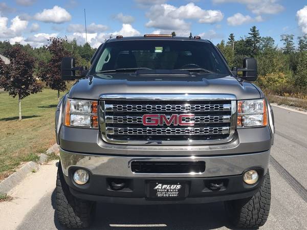2013 GMC Sierra 2500HD EXT CAB SHORT BED 4WD DURAMAX DIESEL for sale in Windham, ME – photo 2
