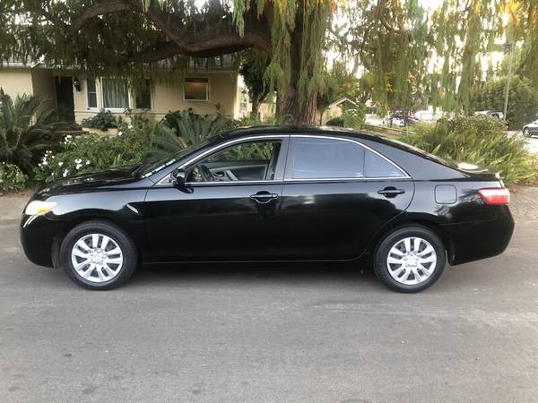 2007 Toyota Camry LE - cars & trucks - by dealer - vehicle... for sale in North Hollywood, CA – photo 3
