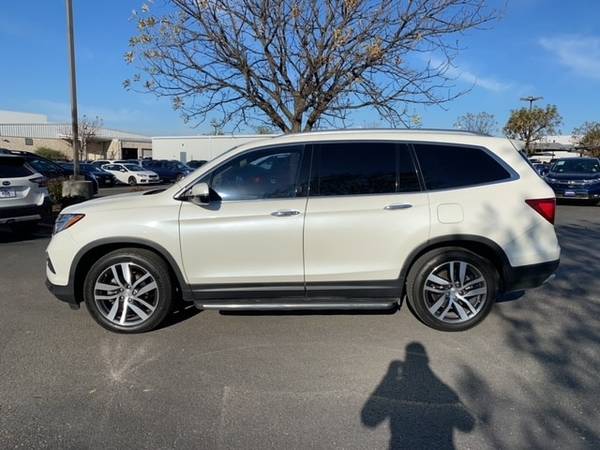 2017 Honda Pilot Touring FWD - - by dealer - vehicle for sale in Georgetown, TX – photo 2