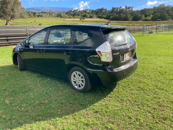 Certified and 3 year warranty 2012 Toyota Prius V - cars & trucks -... for sale in Pukalani, HI – photo 4
