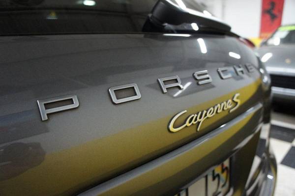 2011 Porsche Cayenne AWD 4dr S EZ FINANCING! - cars & trucks - by... for sale in Honolulu, HI – photo 20