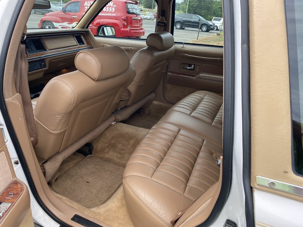 1994 Lincoln Town Car Executive for sale in Brownsville, TN – photo 9