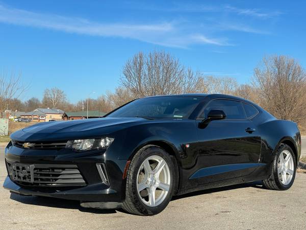 2016 Chevrolet Camaro 1LT Coupe - - by dealer for sale in Harrisonville, MO – photo 6