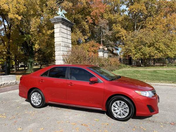 !! 2014 Toyota Camry !! - cars & trucks - by dealer - vehicle... for sale in Saint Louis, MO – photo 4