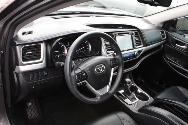 2016 TOYOTA HIGHLANDER XLE Call us at: - - by dealer for sale in Everett, WA – photo 16