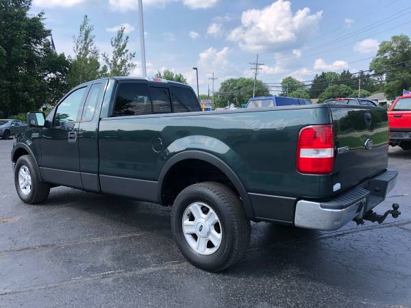 Clean Carfax! 2004 Ford F-150! 4x4! Regular Cab! Long Box! Reliable! for sale in Ortonville, MI – photo 3