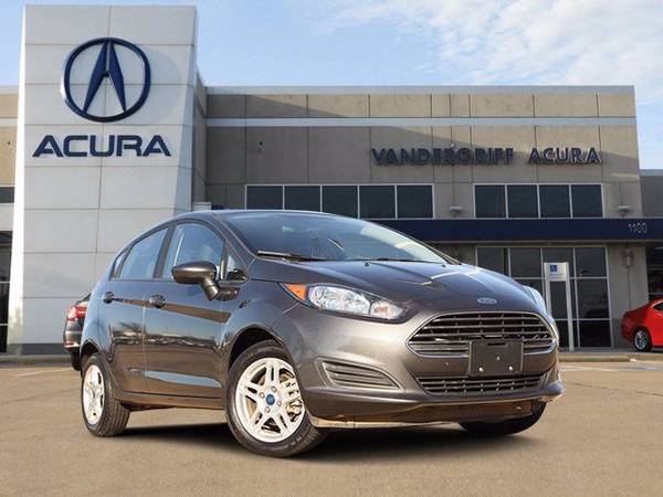 2017 Ford Fiesta SE - - by dealer - vehicle automotive for sale in Arlington, TX