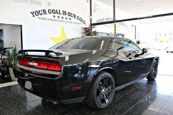 2013 Dodge Challenger SXT 2dr Coupe ((/) YOUR JOB IS YOUR CREDIT (/)) for sale in Chula vista, CA – photo 10