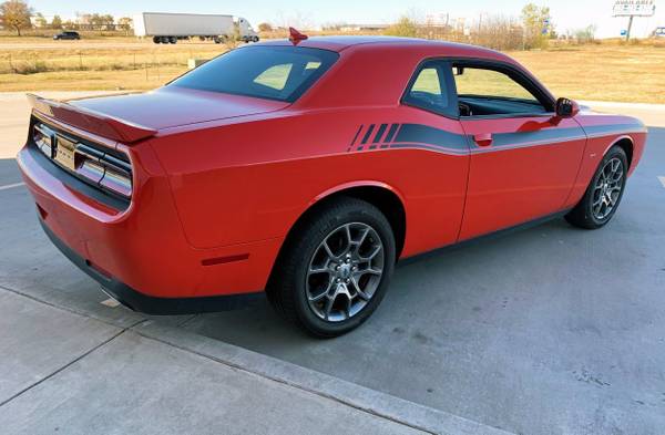 2017 DODGE CHALLENGER - LEATHER! LOADED! - cars & trucks - by dealer... for sale in Ardmore, TX – photo 5