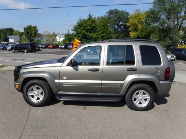 07 Jeep Liberty Sport Automatic 4x4 Loaded 92K $SALE$ for sale in ENDICOTT, NY – photo 4