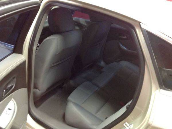 2014 Chevrolet Chevy Impala LS 4dr Sedan BAD CREDIT NO CREDIT OK!! for sale in Hamtramck, MI – photo 17
