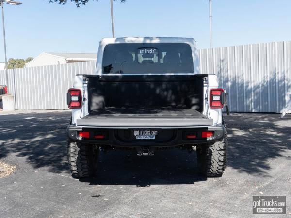2021 Jeep Gladiator Rubicon - - by dealer - vehicle for sale in San Antonio, TX – photo 5