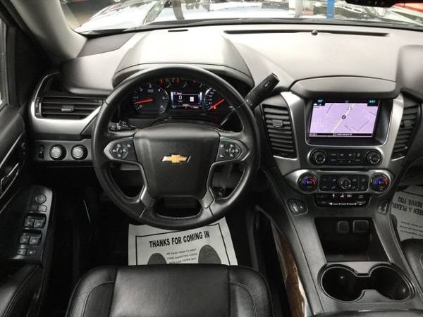 2018 Chevrolet Suburban LT for sale in Everett, WA – photo 5