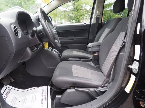 2012 Jeep Compass 4X4 Auto Air Full Power Moonroof 1-Owner for sale in West Warwick, RI – photo 13