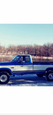 1985 Ford F250 regular cab 4X4 (superior condition) 4 Speed - cars & for sale in Kansas City, MO – photo 11