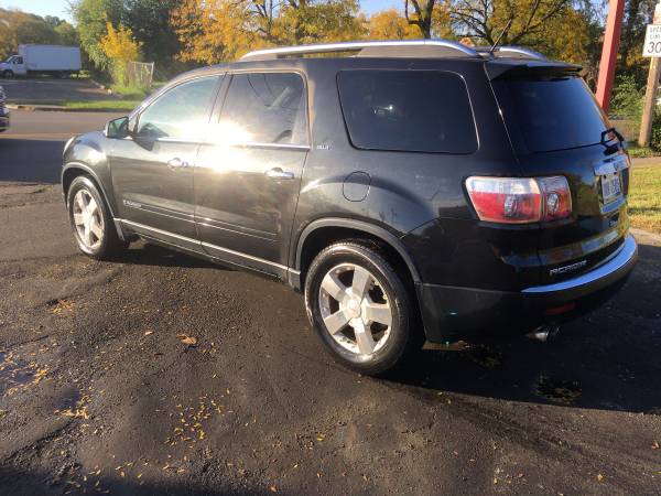 08 GMC Acadia-clean, leather, no issues, cd with aux for sale in detroit metro, MI – photo 4