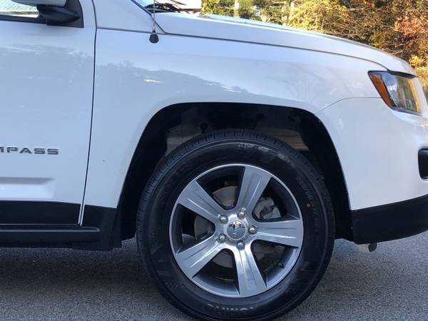 2017 Jeep Compass High Altitude 4x4 for sale in Tyngsboro, MA – photo 12