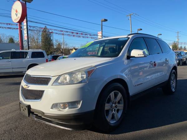 2009 CHEVROLET TRAVERSE LT SPORT UTILITY 4D SUV AWD All Wheel Drive... for sale in Portland, OR – photo 5