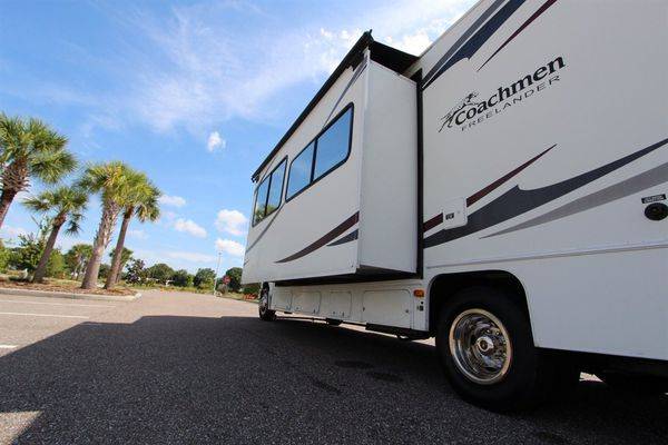 2011 Ford Coachmen Freelander 31fk Managers Special for sale in Clearwater, FL – photo 21