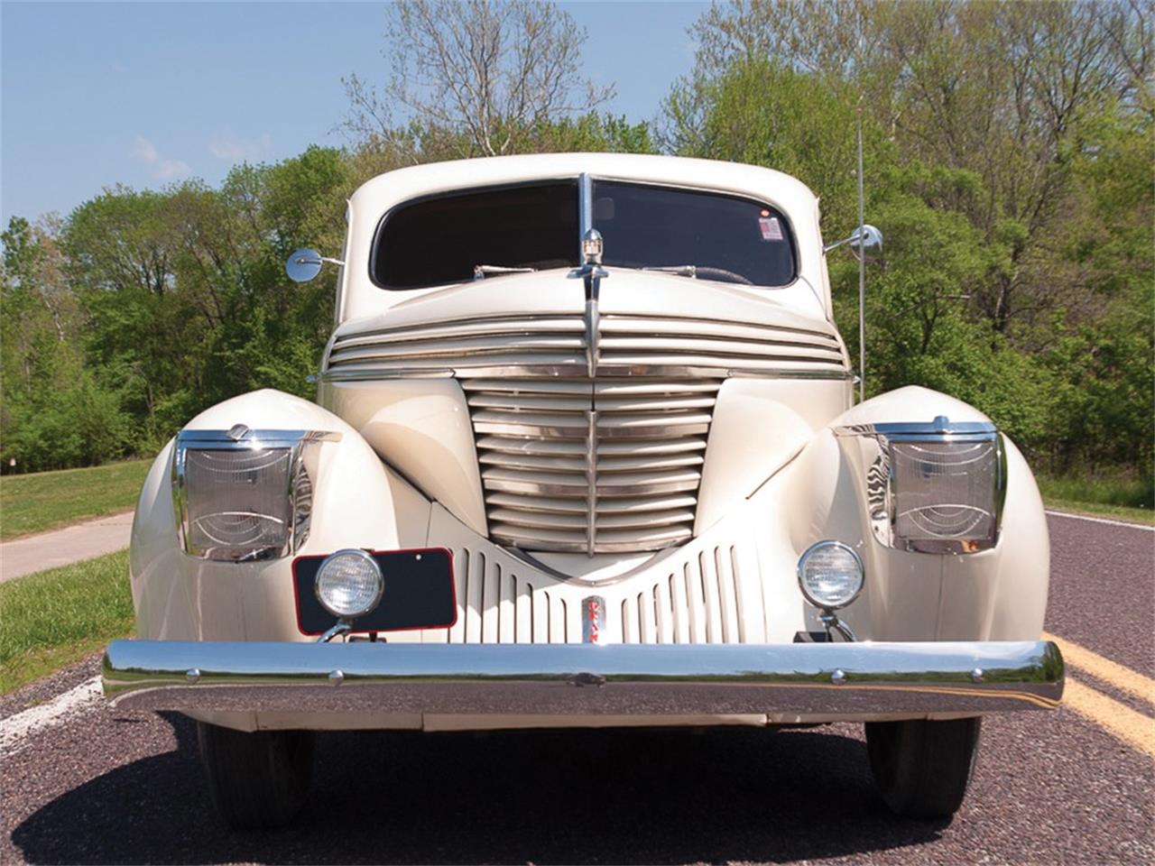 For Sale at Auction: 1939 Graham Antique for sale in Auburn, IN – photo 6