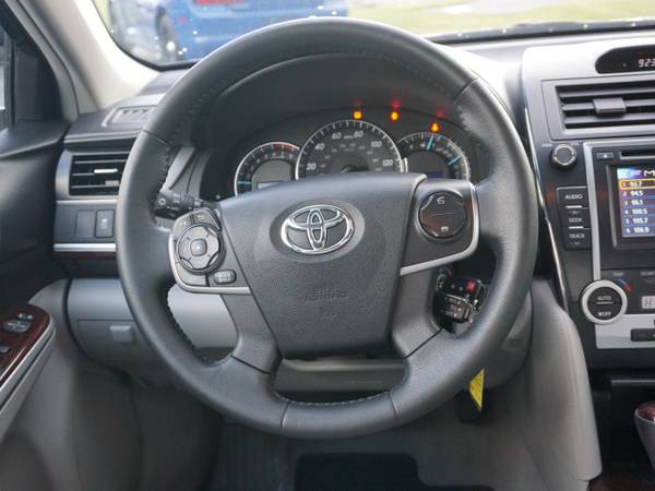 2013 Toyota Camry - cars & trucks - by dealer - vehicle automotive... for sale in Holland , MI – photo 6