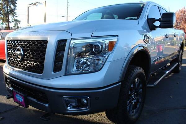 2016 Nissan TITAN XD Crew Cab PRO-4X Pickup 4D 6 1/2 ft w/92K XD... for sale in Bend, OR – photo 11