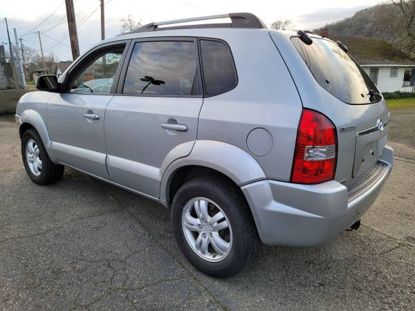 2007 Hyundai Tucson (4wd - Clean Title) - - by for sale in Roseburg, OR – photo 7