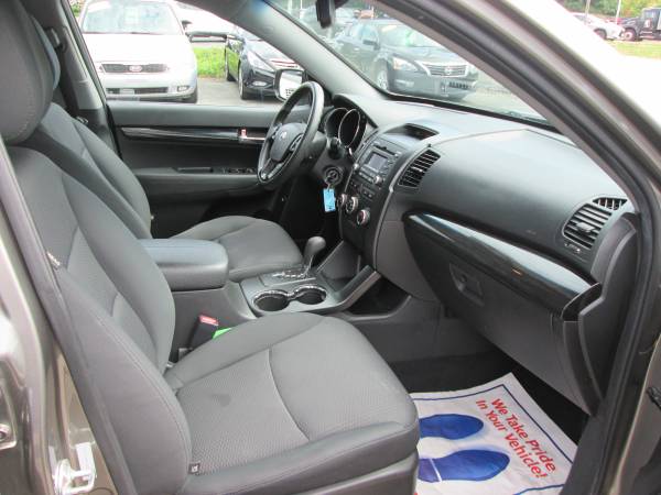 2012 Kia Sorento LX AWD ** ** 113,632 Miles ** for sale in Peabody, MA – photo 6
