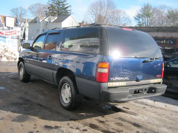 2002 GMC Yukon XL 1500 SLT 4WD - - by dealer - vehicle for sale in Roslindale, MA – photo 4
