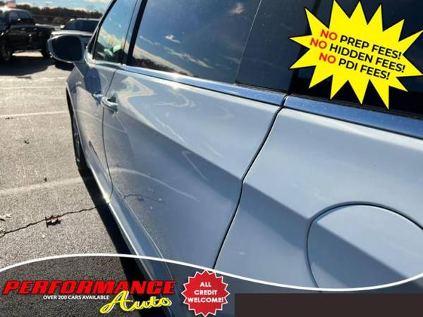 2018 Chrysler Pacifica Touring L FWD Minivan - - by for sale in Bohemia, NY – photo 20