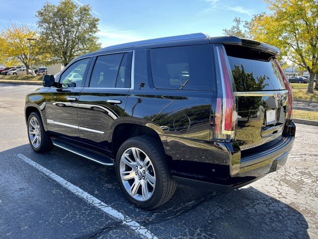 2020 Cadillac Escalade Premium Luxury 4WD for sale in Louisville, KY – photo 3