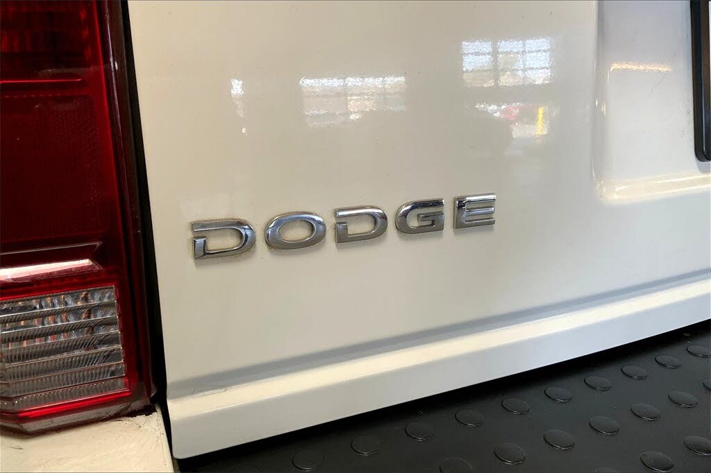 2010 Dodge Nitro Heat 4WD for sale in Berwyn, IL – photo 28