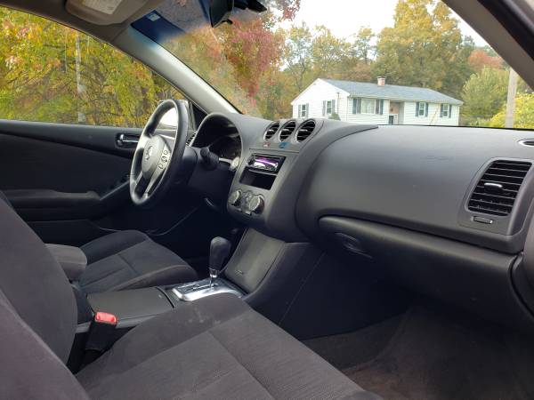 2012 Nissan Altima 4cyl Automatic 127K Miles Runs Great!! for sale in North Haven, CT – photo 5