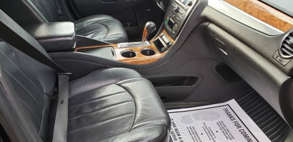 2010 BUICK ENCLAVE WITH 3RD ROW LEATHER SEATS AND SUNROOF !!!!!!!!!!!! for sale in Fenton, MO – photo 10