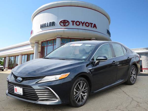 2021 Toyota Camry Hybrid XLE Call Used Car Sales Dept Today for for sale in MANASSAS, District Of Columbia – photo 2