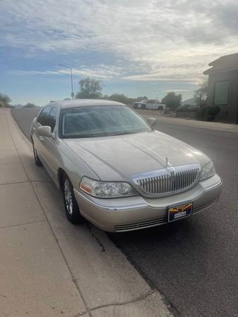 2008 Lincoln Town Car Signature Limited for sale in Phoenix, AZ