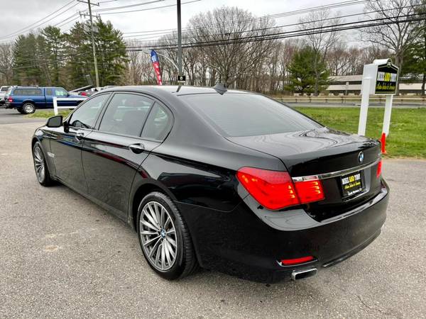 Wow! A 2009 BMW 7 Series with 139, 292 Miles-Hartford for sale in South Windsor, CT – photo 8